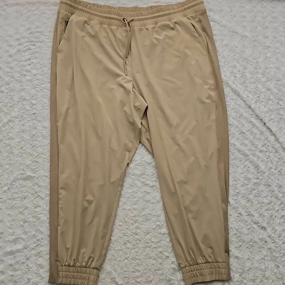 Athleta size 22 womens Brooklyn textured jogger lounge cream tan windowpane slit